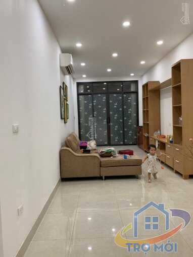 Cho thuê nhà trong ngõ Thái Thịnh 40m2* 5tang .Giá 15tr/th