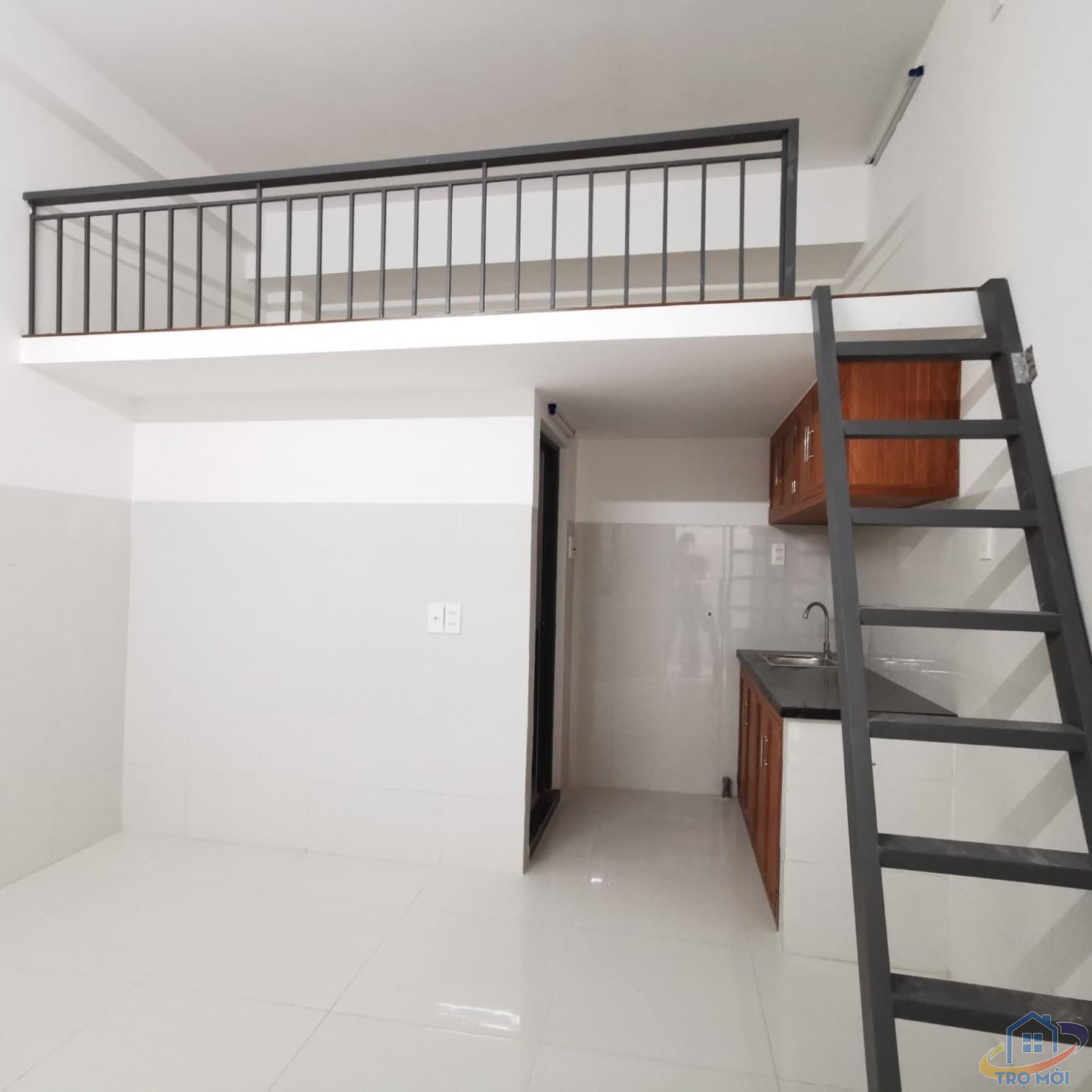 Cho thuê phòng trọ giá rẻ 30m2 Có gác lững tại Gò Vấp