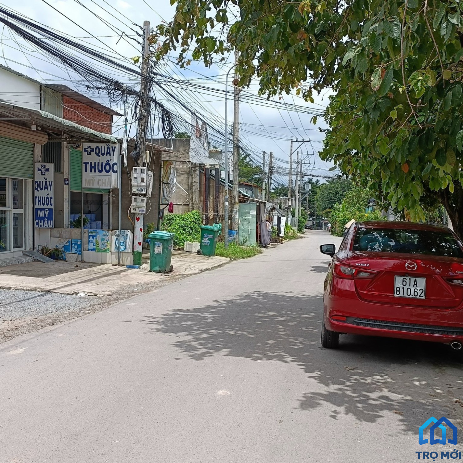 Cho thuê nhà cấp 4 nguyên căn gần ngã tư hoà lân thuận an bình dương