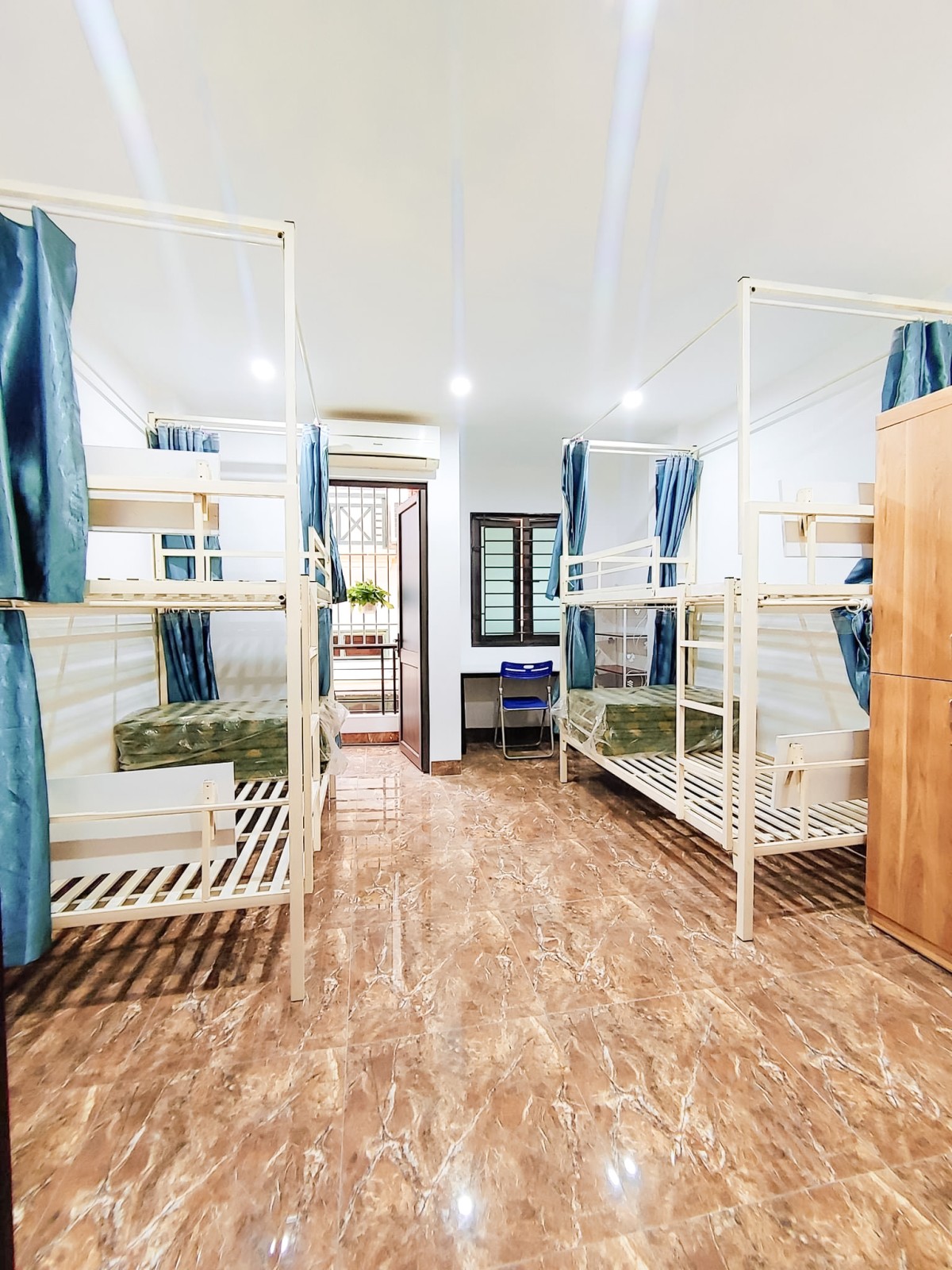 CHO THUÊ HOMESTAY 1TR3 FULL ĐỒ KHÉP KÍN Ở NGÕ 192 KIM GIANG