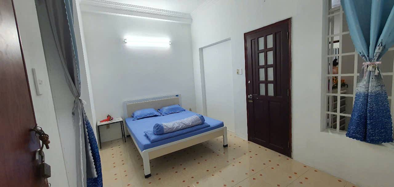 Nhà trọ số 15 Trương Quốc Dung, Phường 8,  quận Phú Nhuận
