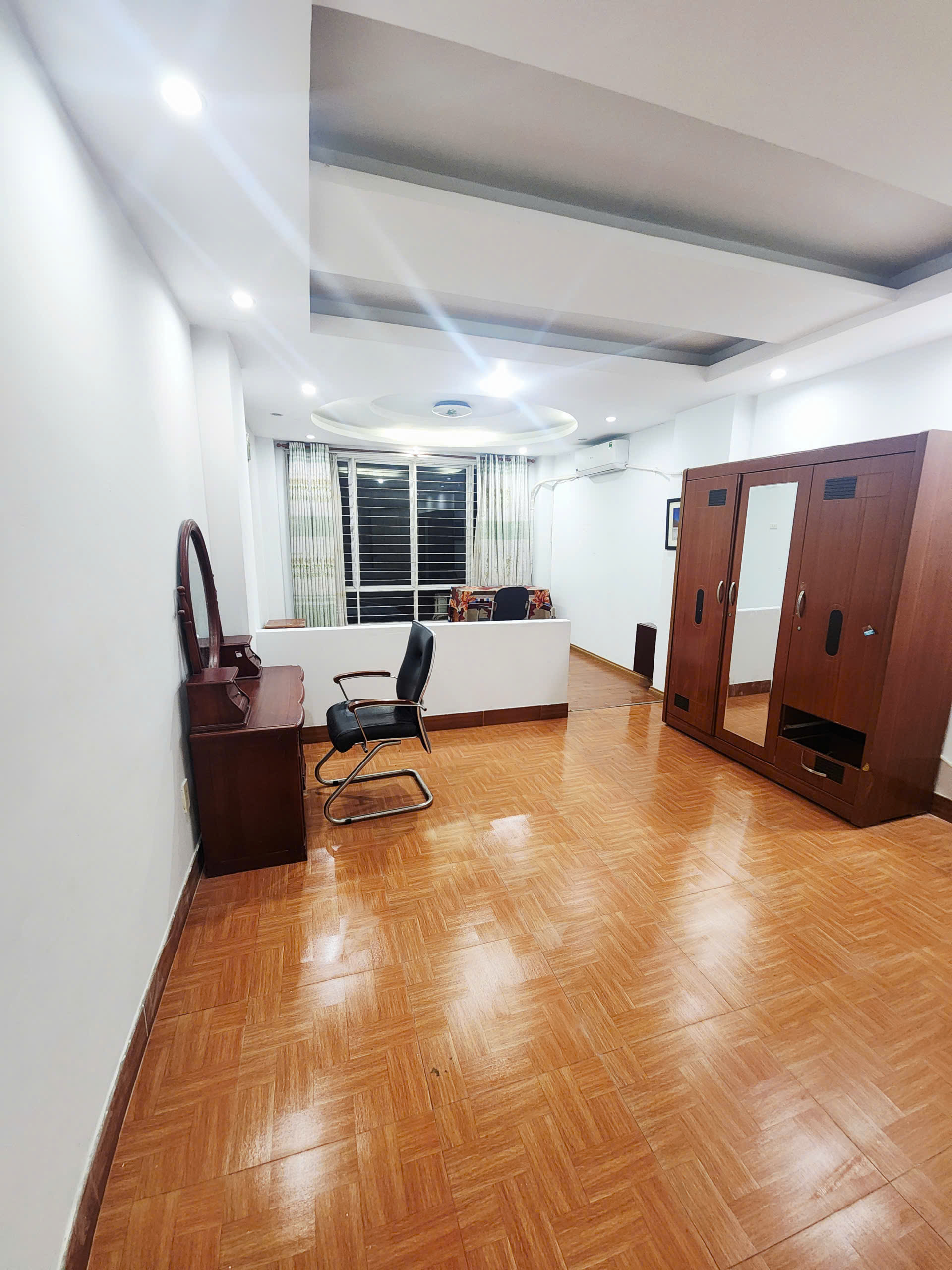 PHÒNG ĐẸP CHO NỮ THUÊ – QUẬN 7, GẦN ĐH MARKETING, ĐH LUẬT