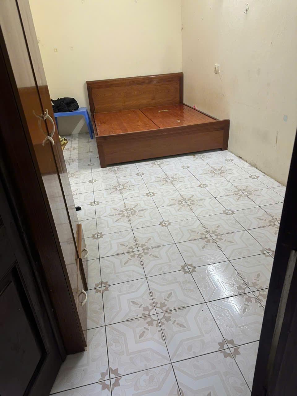 Phòng Thụy Khuê – Tây Hồ – Gần chợ Bưởi – Giá 2,4tr