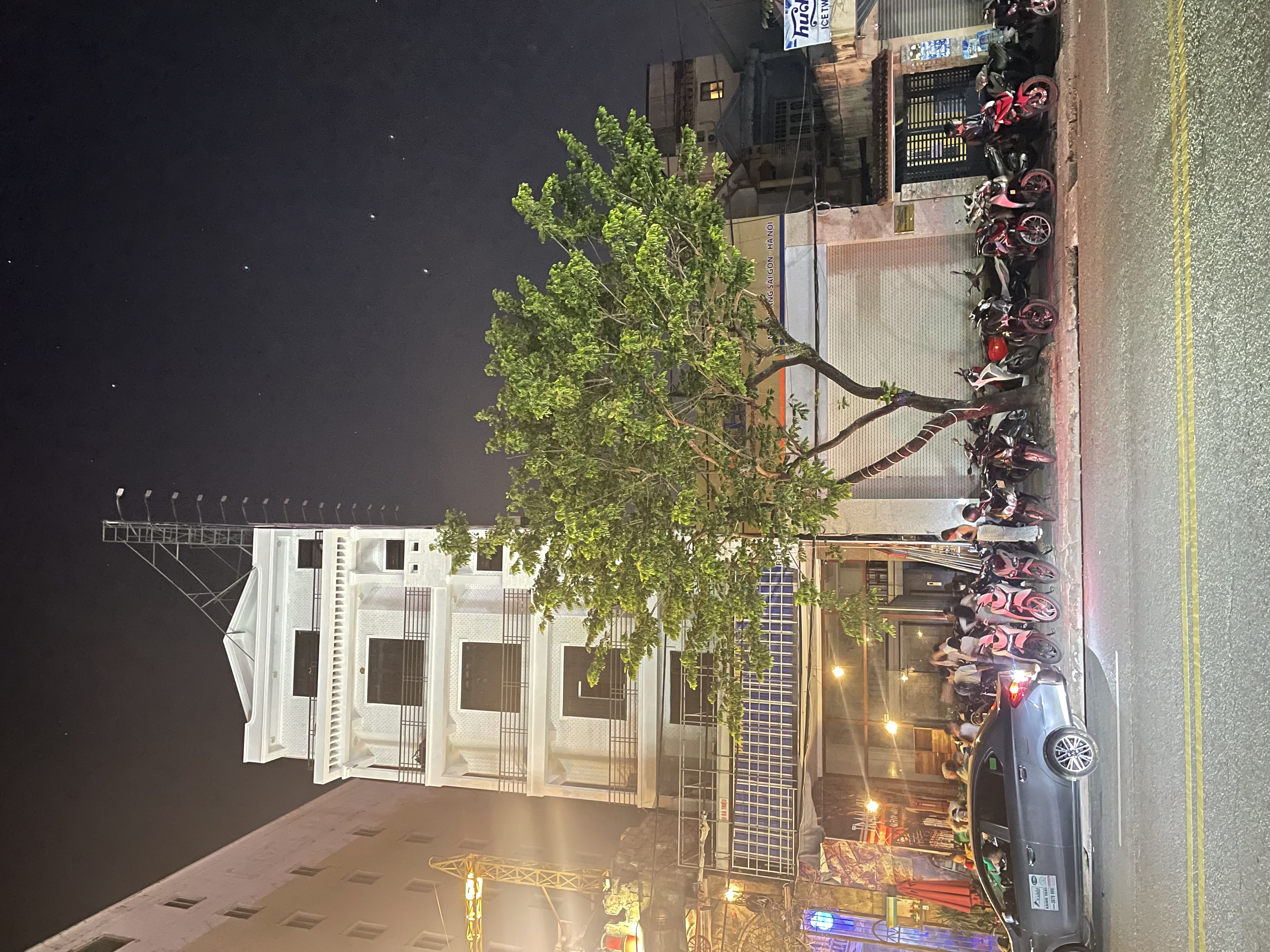 10 Bà Triệu 