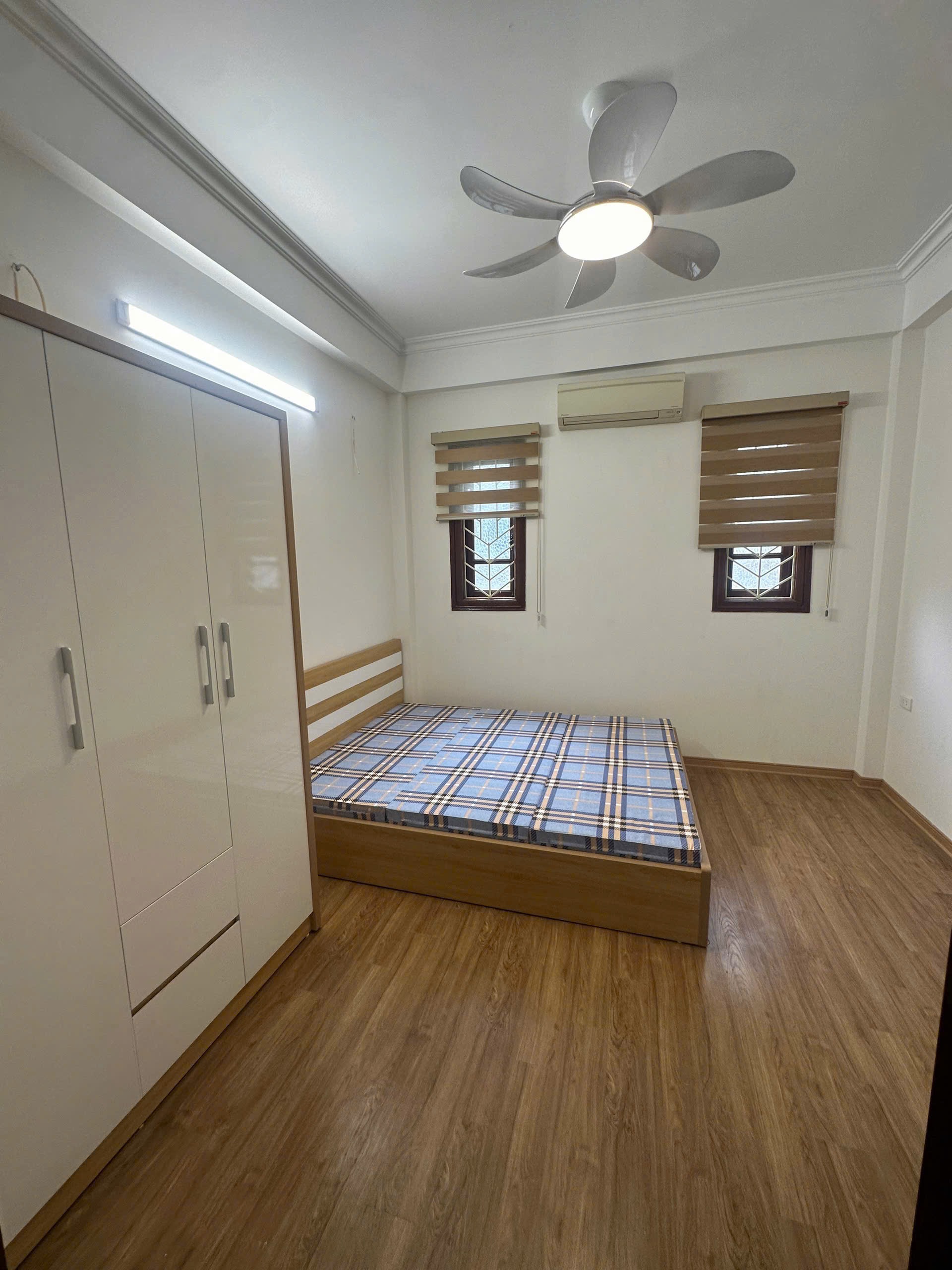 Cho thuê phòng ở ngõ 155 Đặng Tiến Đông, Trung Liệt, Đống Đa, Hà Nội