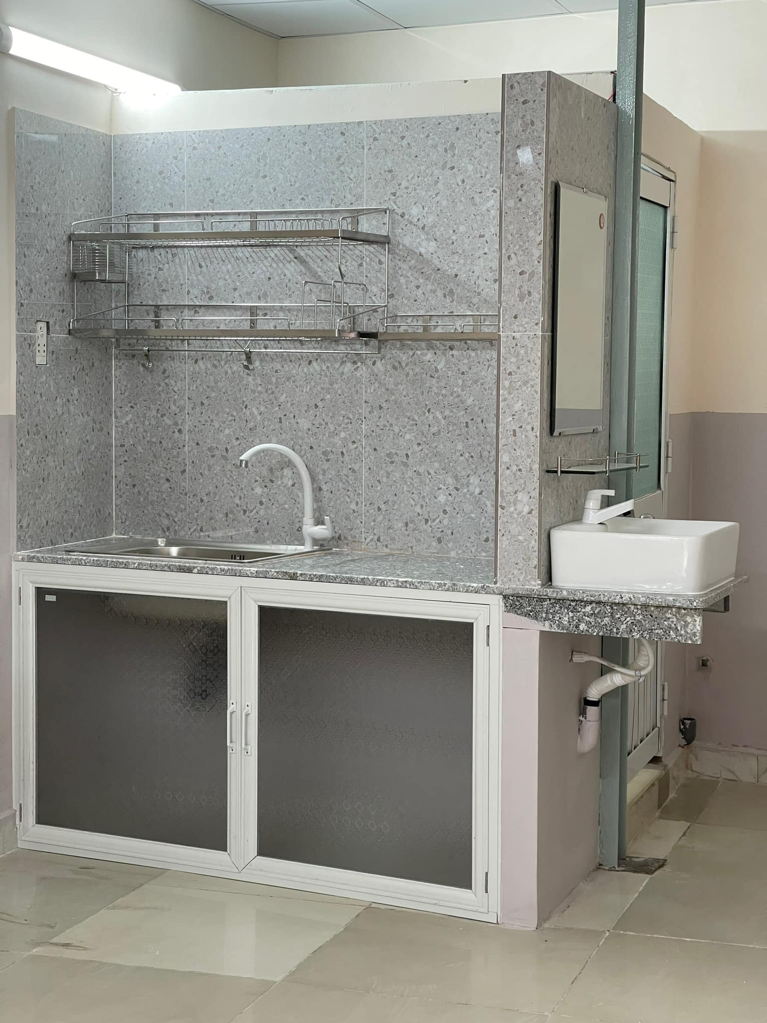 -Cho thuê phòng trọ ở đường Nguyễn Thị Định P.Cát Lái TPHCM