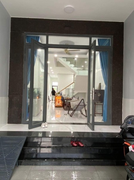 Cho thuê phòng trọ trong nhà nguyên căn