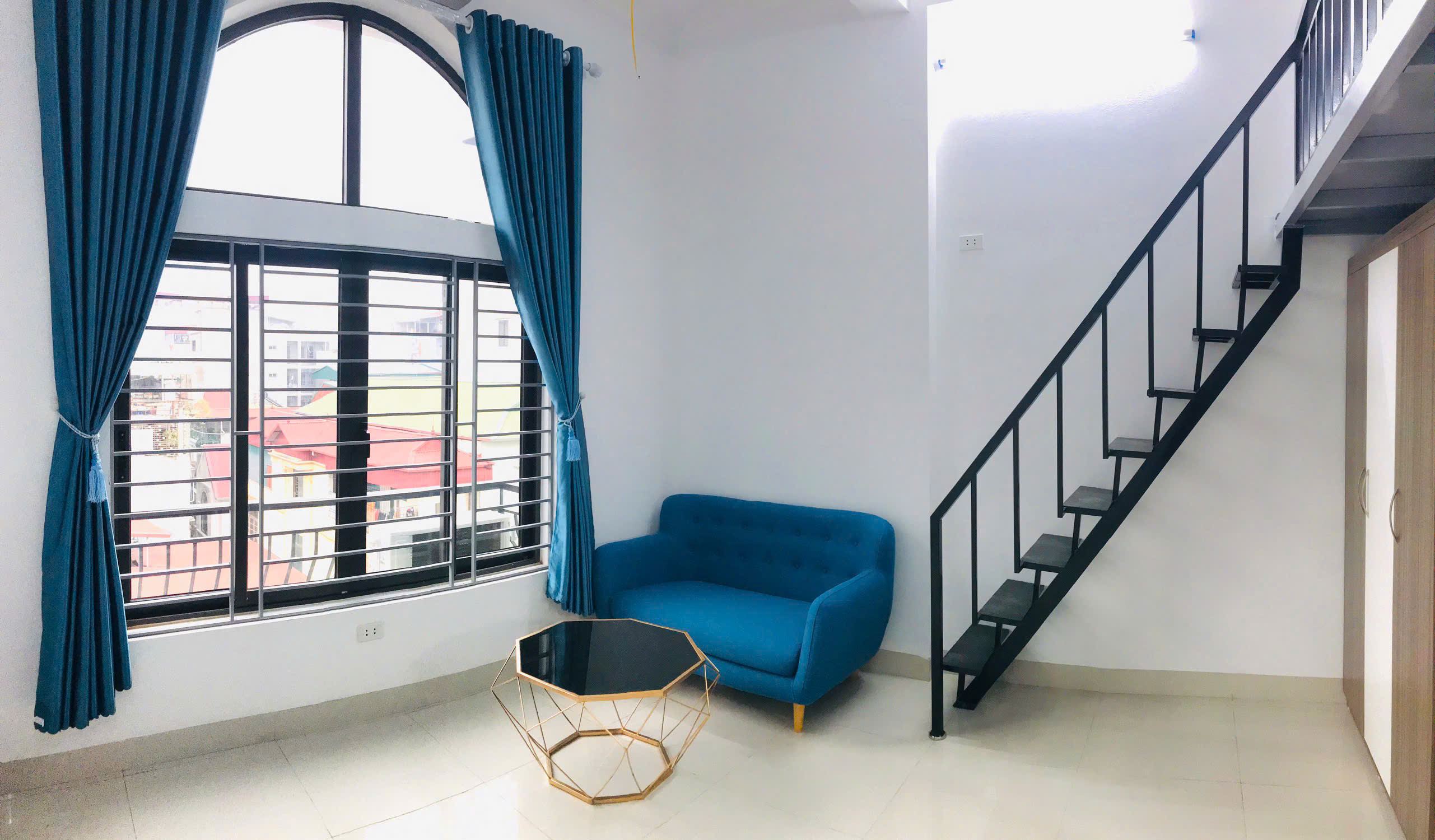1N1K + gác xép – 30m² – Nguyễn Khánh Toàn – thang máy – 5.5tr