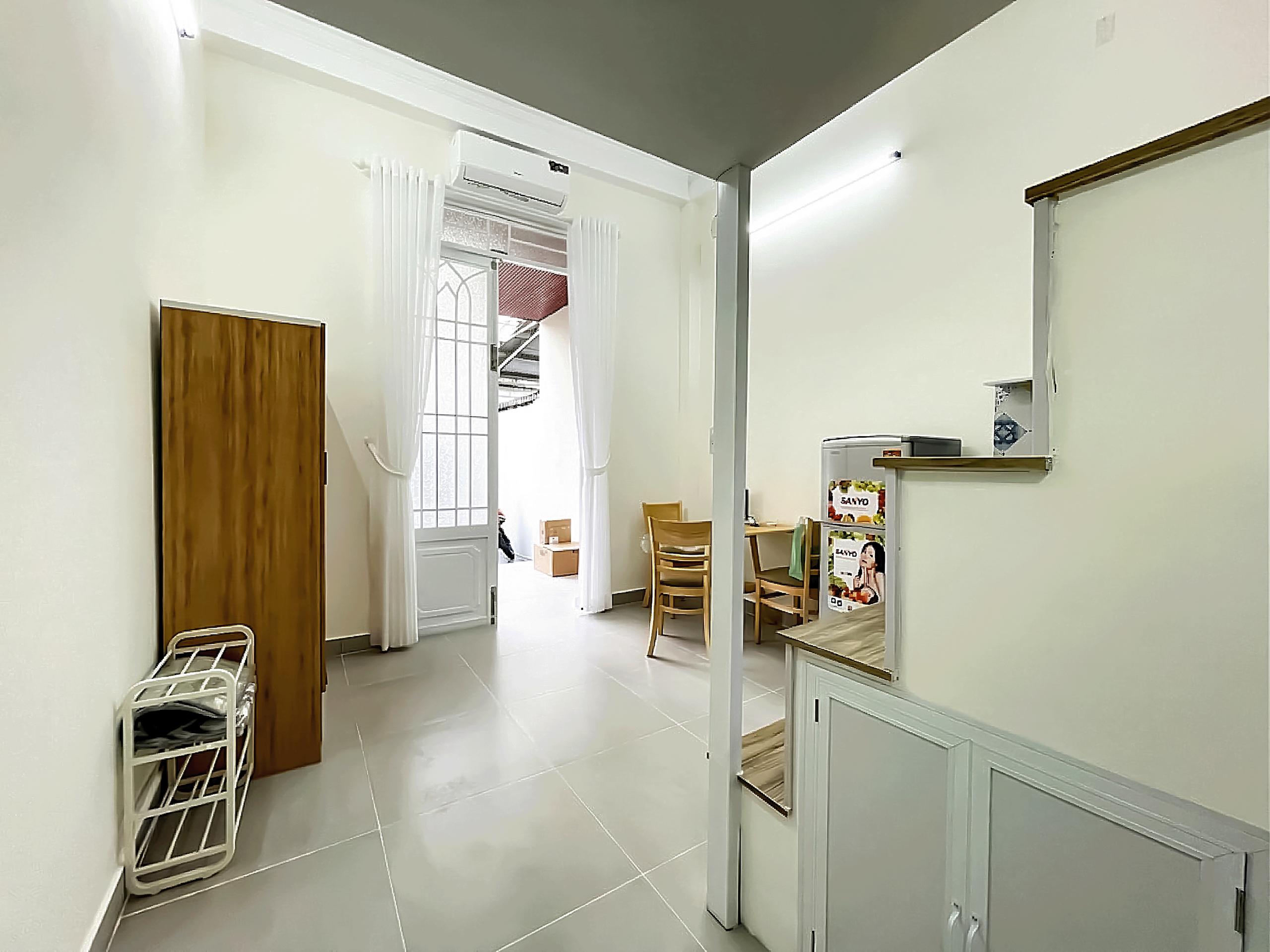 [QUẬN 7] PHÒNG TRỆT 35M2 CÓ SÂN RIÊNG – SÁT VÁCH CÁC TRƯỜNG ĐẠI HỌC