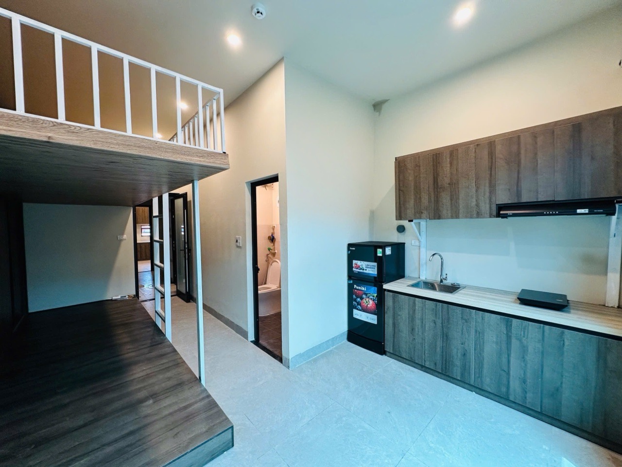 CHÍNH CHỦ CHO THUÊ PHÒNG STUDIO 35m2, ĐỘI NHÂN - BA ĐÌNH