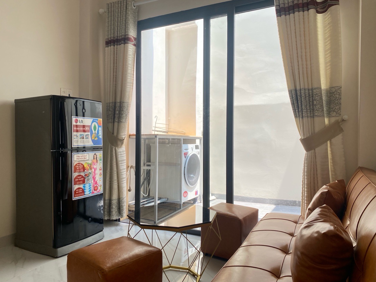 CĂN HỘ STUDIO CAO CẤP 30M2 – NGAY TRUNG TÂM CHỢ LỚN – FULL NỘI THẤT