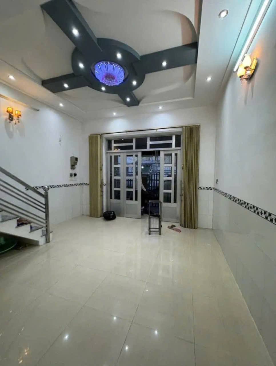  Nhà Nguyên Căn Tại Đường Hùng Vương, Phường 6, Thành phố Sóc Trăng, Tỉnh Sóc Trăng