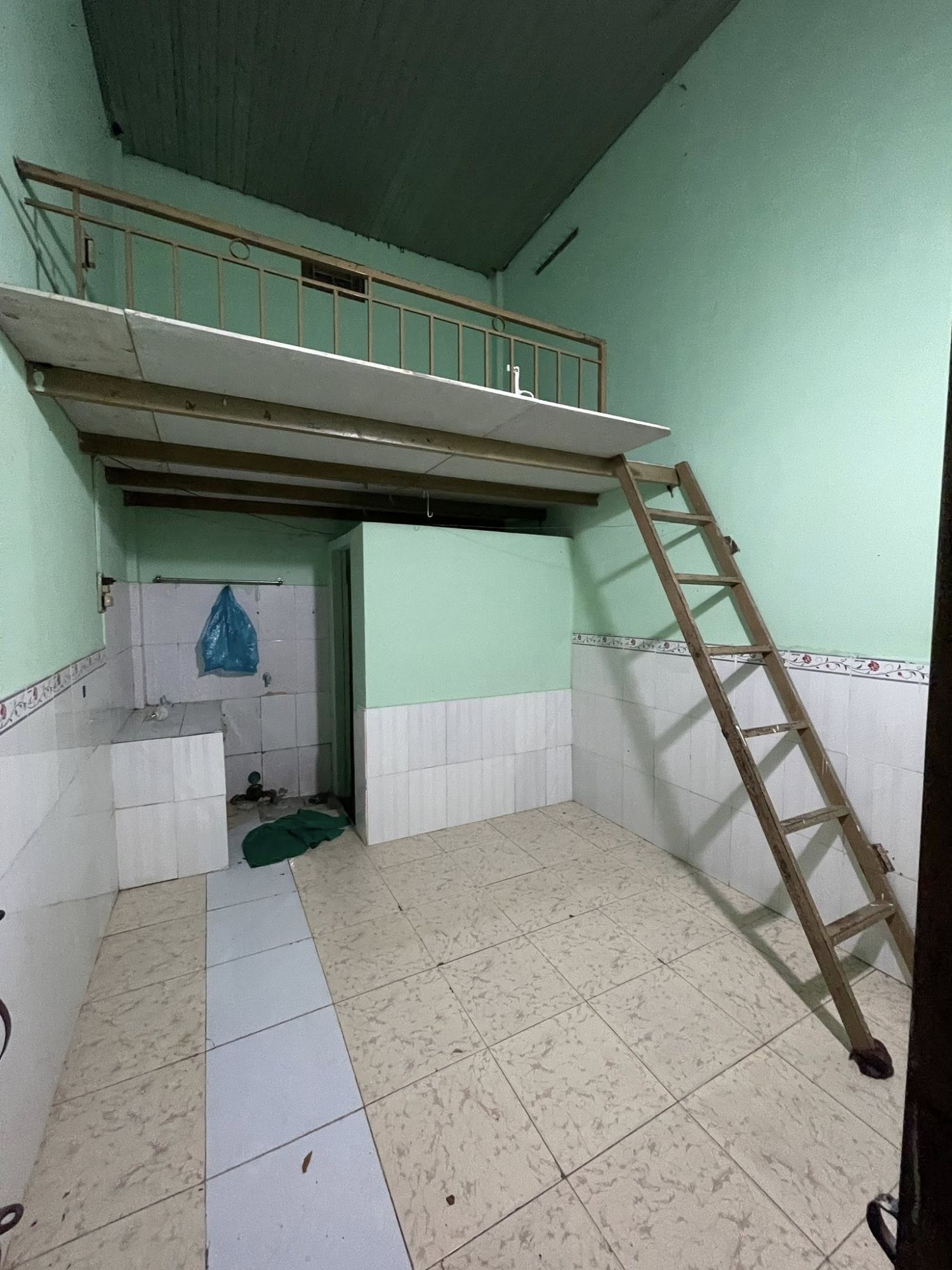Phòng trọ giá rẻ tại Long Bình
