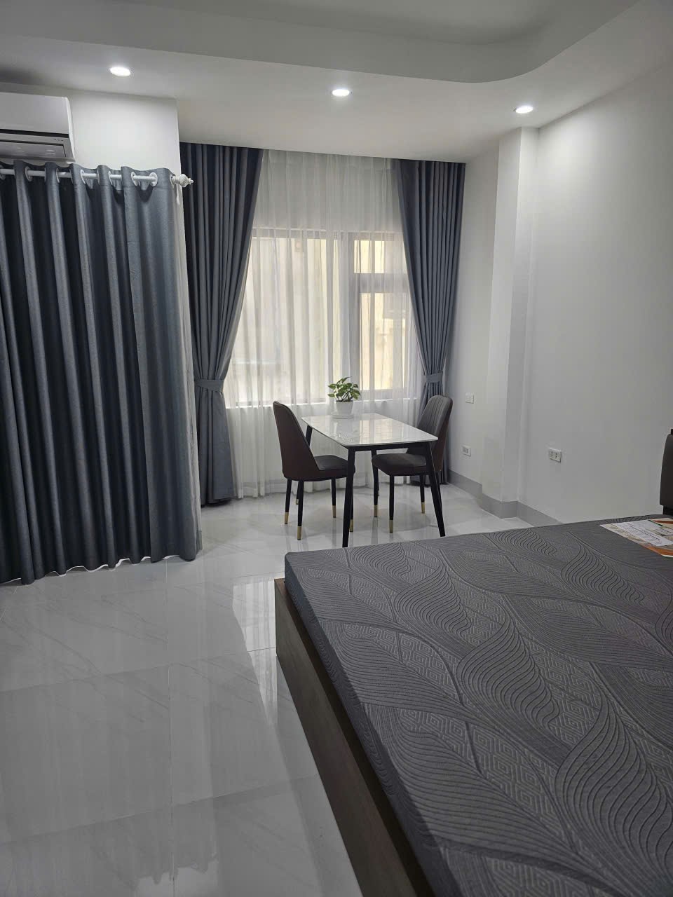 Căn hộ studio full nội thất tại Đội Cấn, Ba Đình, Hà Nội