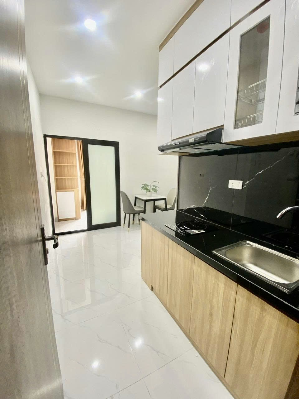Căn hộ full nội thất tại Thái Thịnh, Đống Đa, Hà Nội