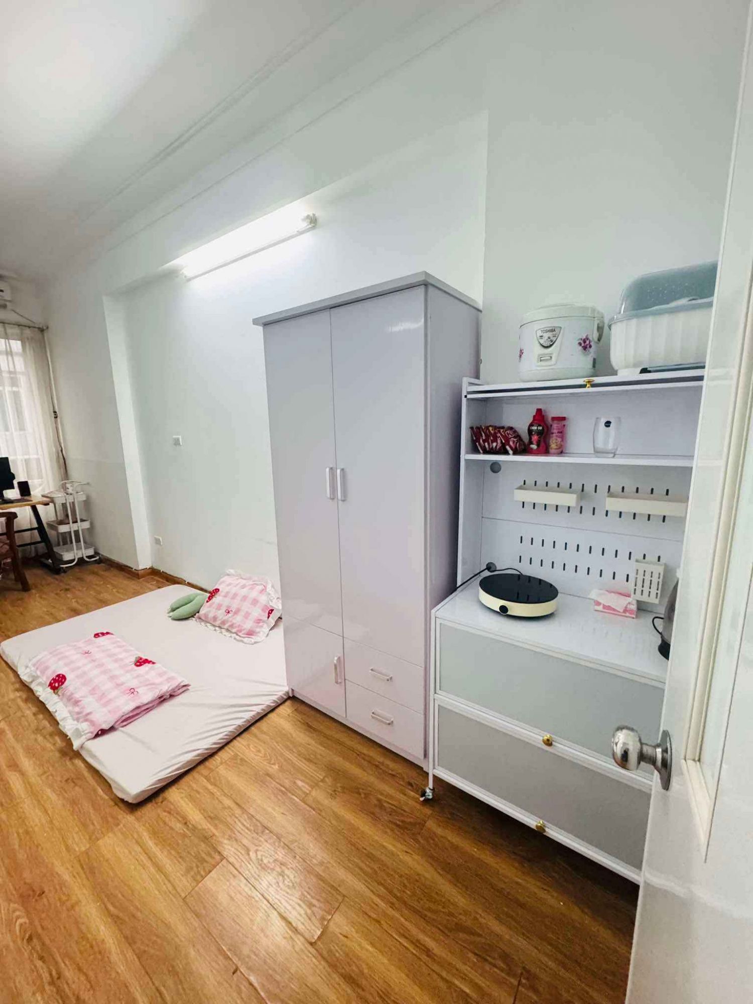 Nhà Trọ 282 Lạc Long Quân, Tây Hồ , Hà Nội
