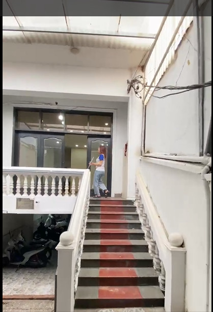 Mặt bằnng lửng giá 12 triệu
